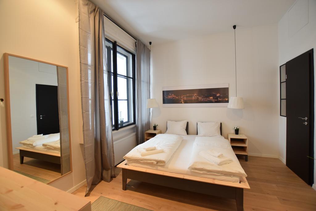 Luxury Apartment By Hi5 - Bajcsy Suite Budapest Eksteriør bilde